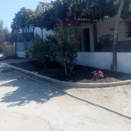 Charming House With Pool In Montilla