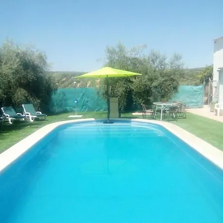 Charming House With Pool In Montilla 度假居 *